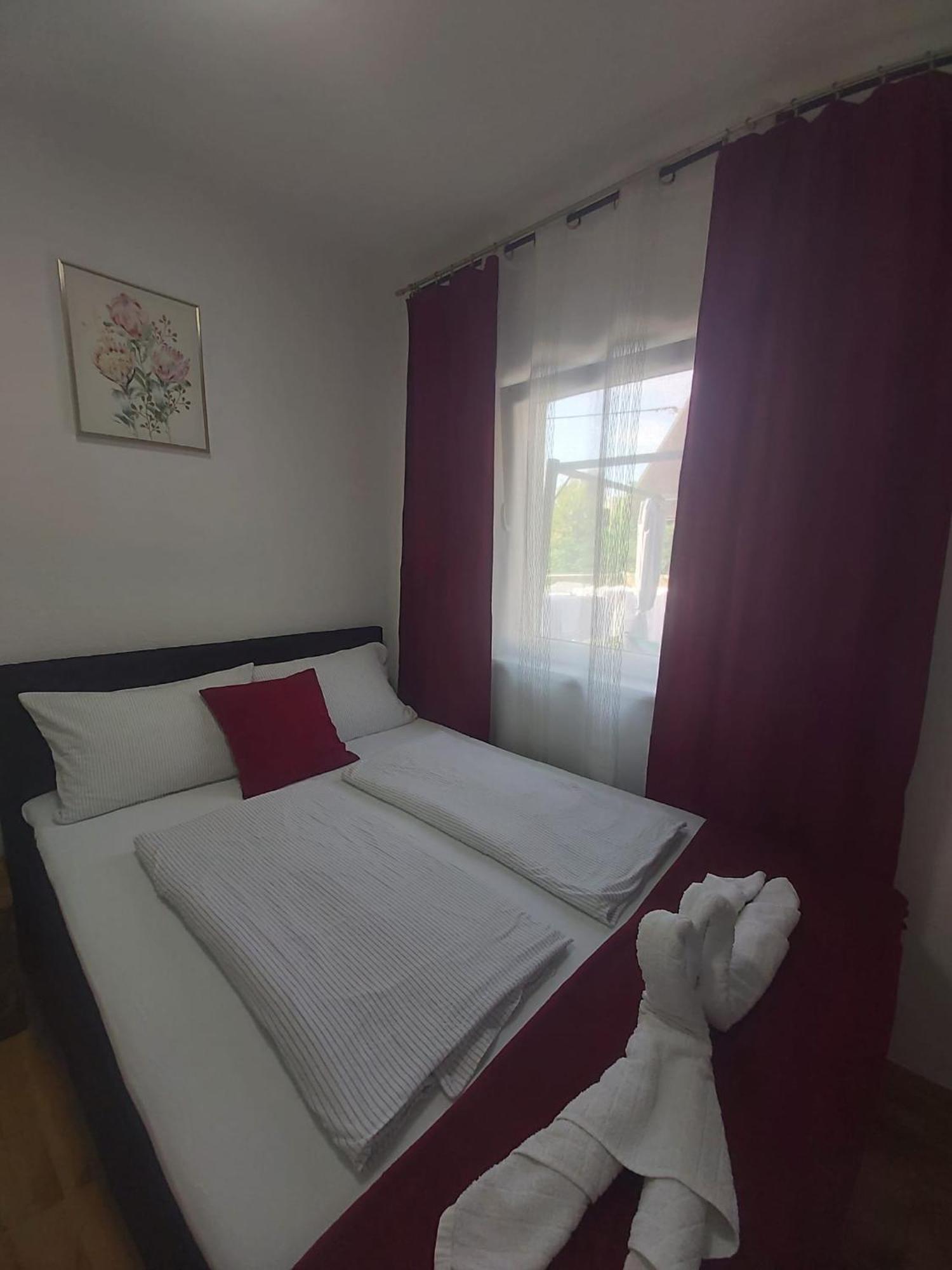 Panda Rooms Maribor Exterior photo