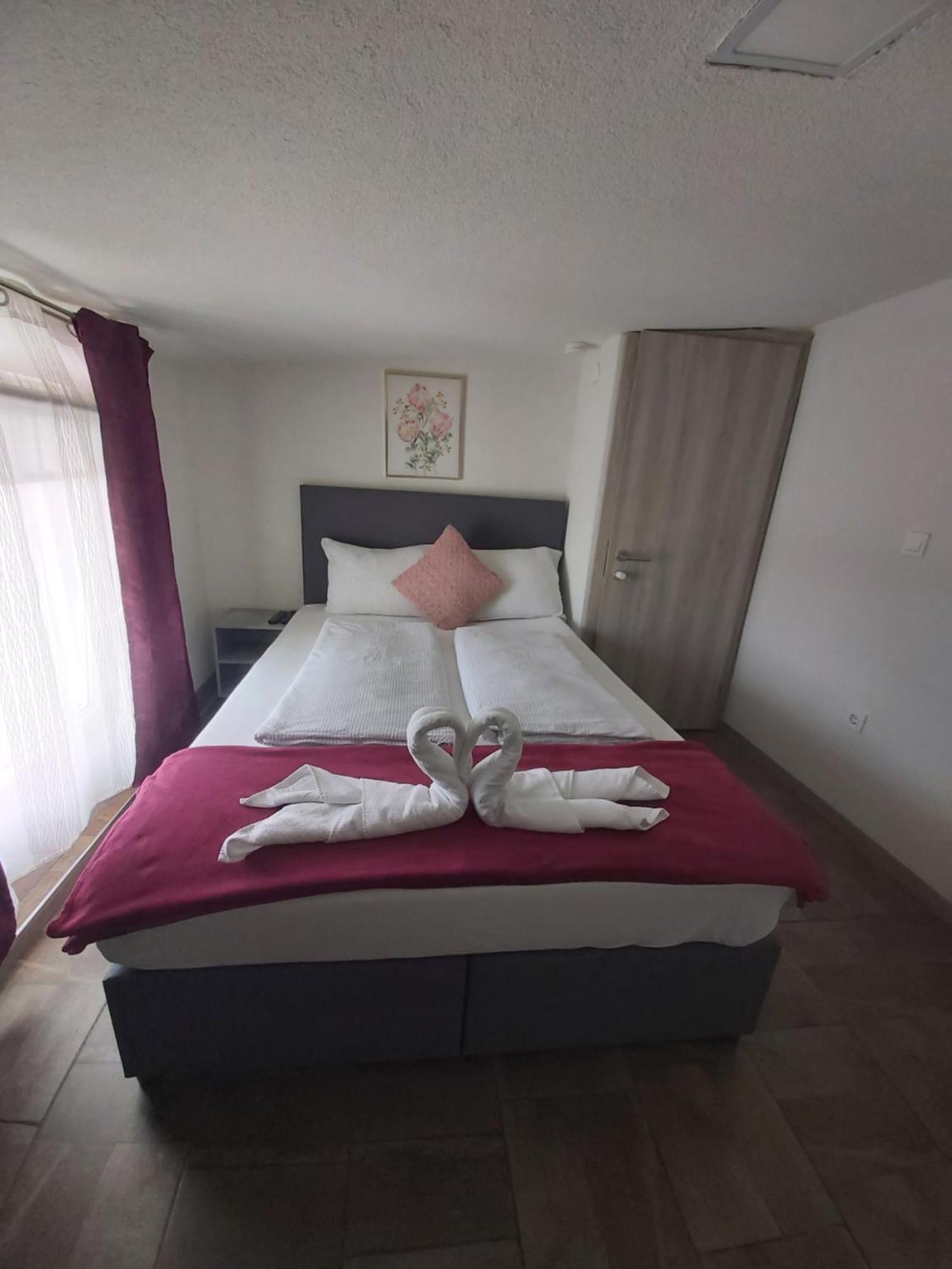 Panda Rooms Maribor Exterior photo
